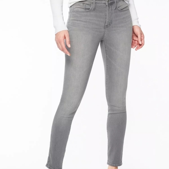 NEW Athleta Sculptek Skinny Jean Quartz Wash, Grey Wash SIZE 8 - Picture 1 of 7